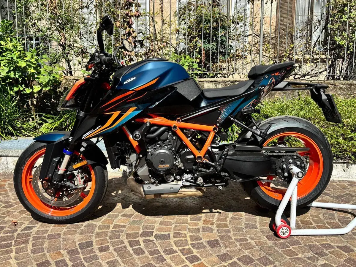 KTM 1290 Super Duke R EVO (2022 - 23)