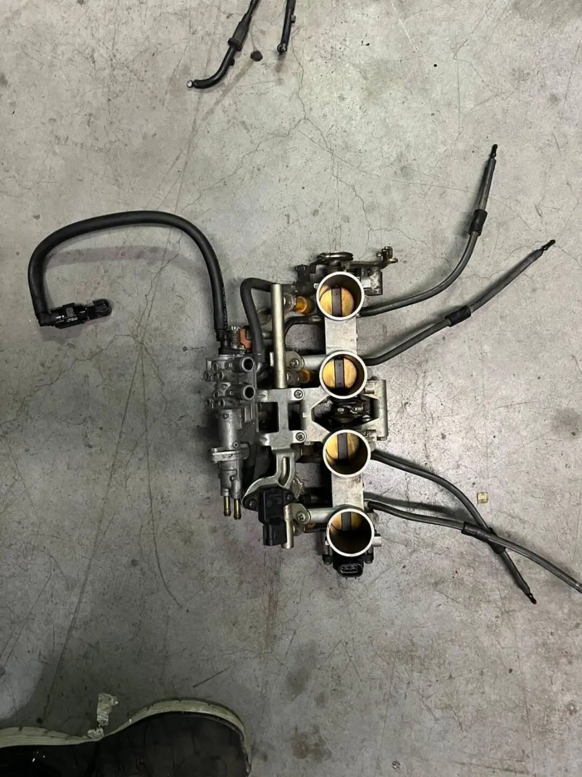 Corpo farfallato Yamaha FZ6 Fazer 2004/2007 (2)