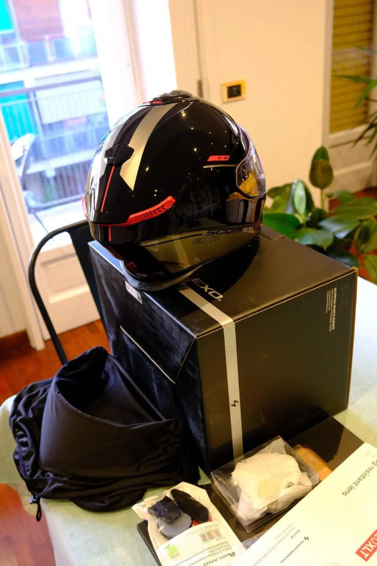Scorpion EXO-GT SP Air Full Carbon taglia L – 1 us Scorpion Helmets (4)