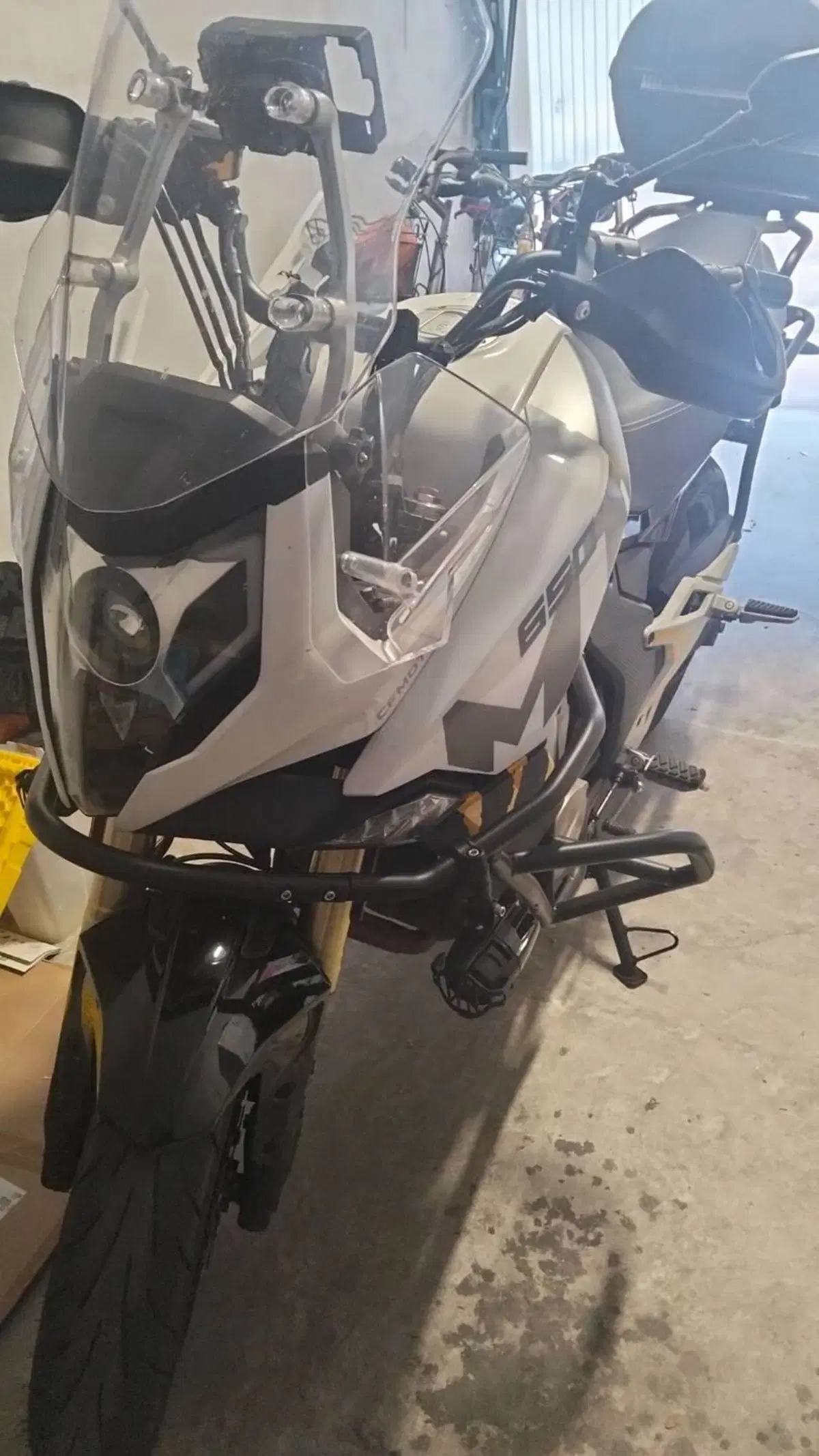 CFMOTO 650MT (2021 - 24) (2)