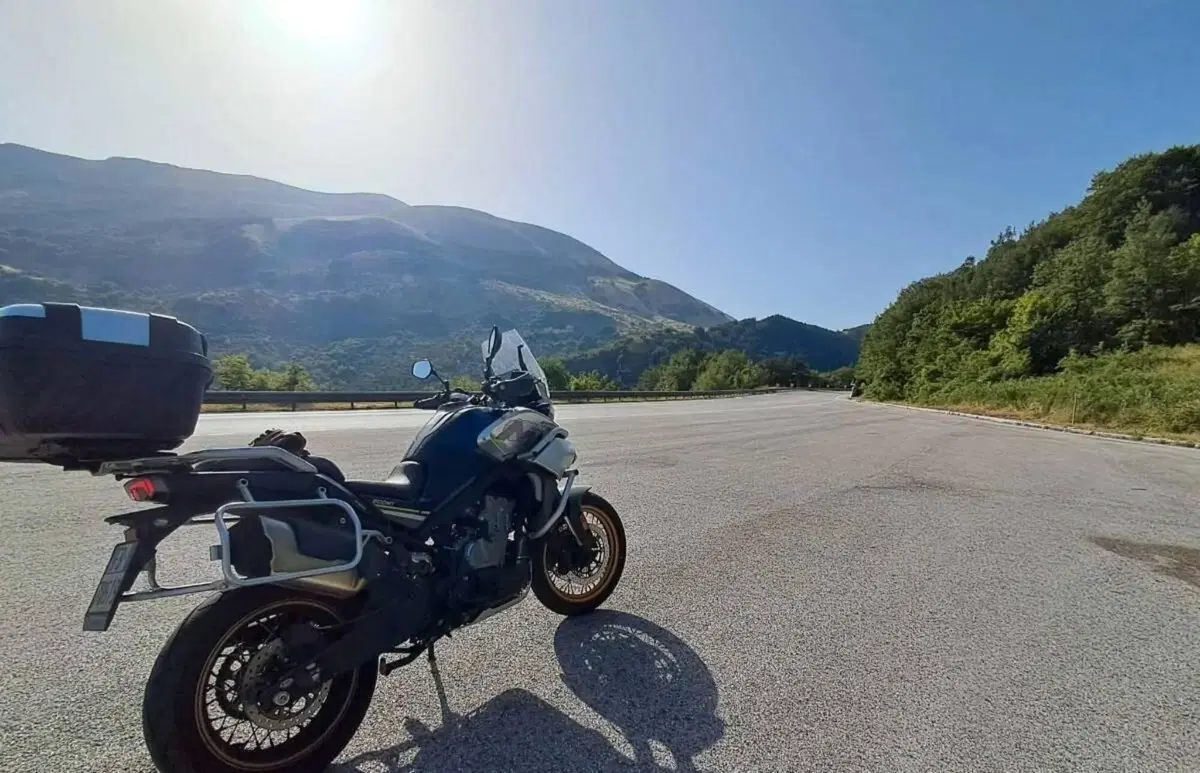 CFMOTO 800MT Touring (2022 - 26) (3)