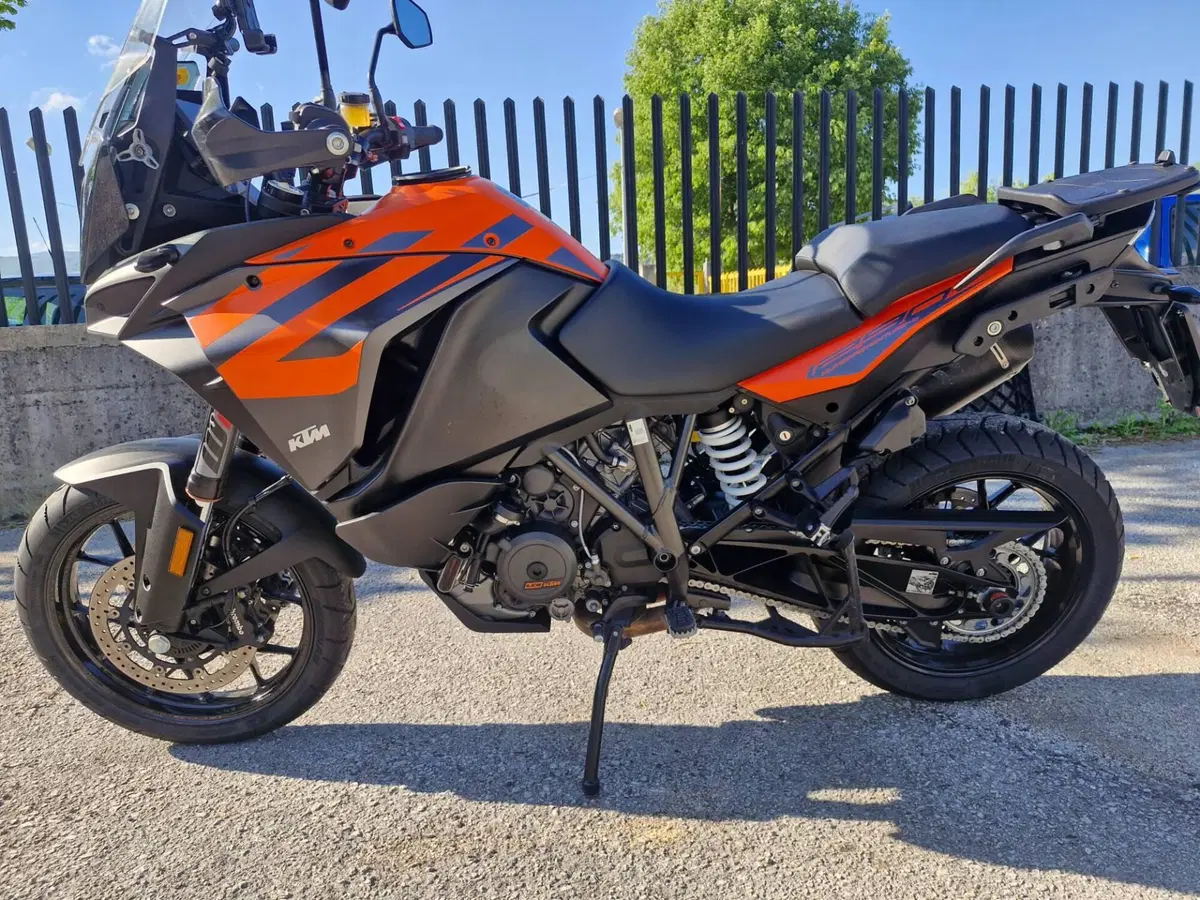 KTM 1290 Super Adventure S (2017 - 20) (2)