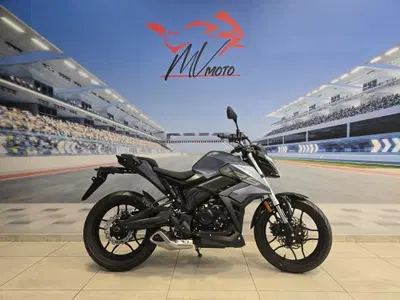 Cyclone Battlo 5S (2025 - 26) usata