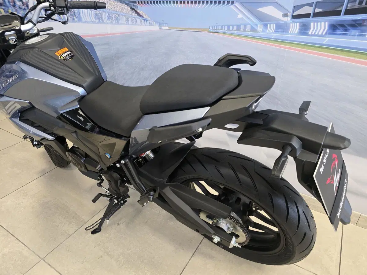 Cyclone Battlo 5S (2025 - 26) (20)