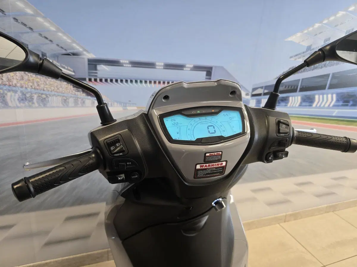 Swm C-Fly 125 (2026) (8)