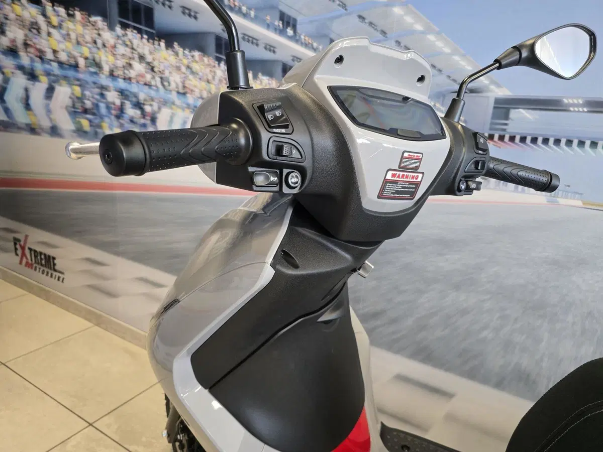 Swm C-Fly 125 (2026) (14)