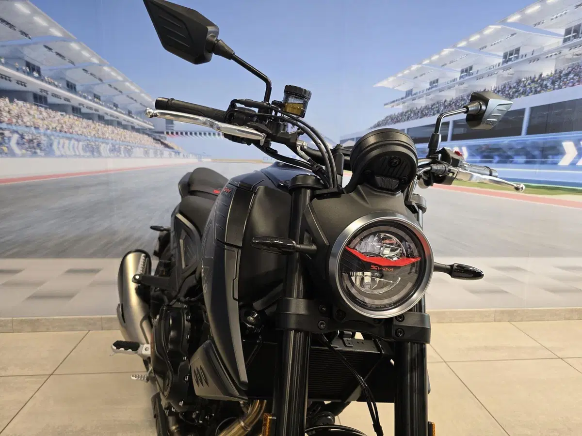 Swm Gran Milano 500 (2026) (12)