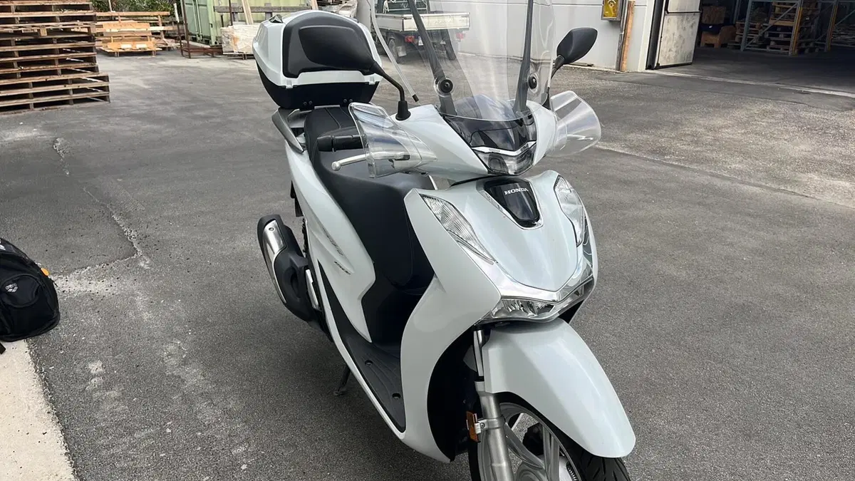 Honda SH 150i (2020 - 23) (10)