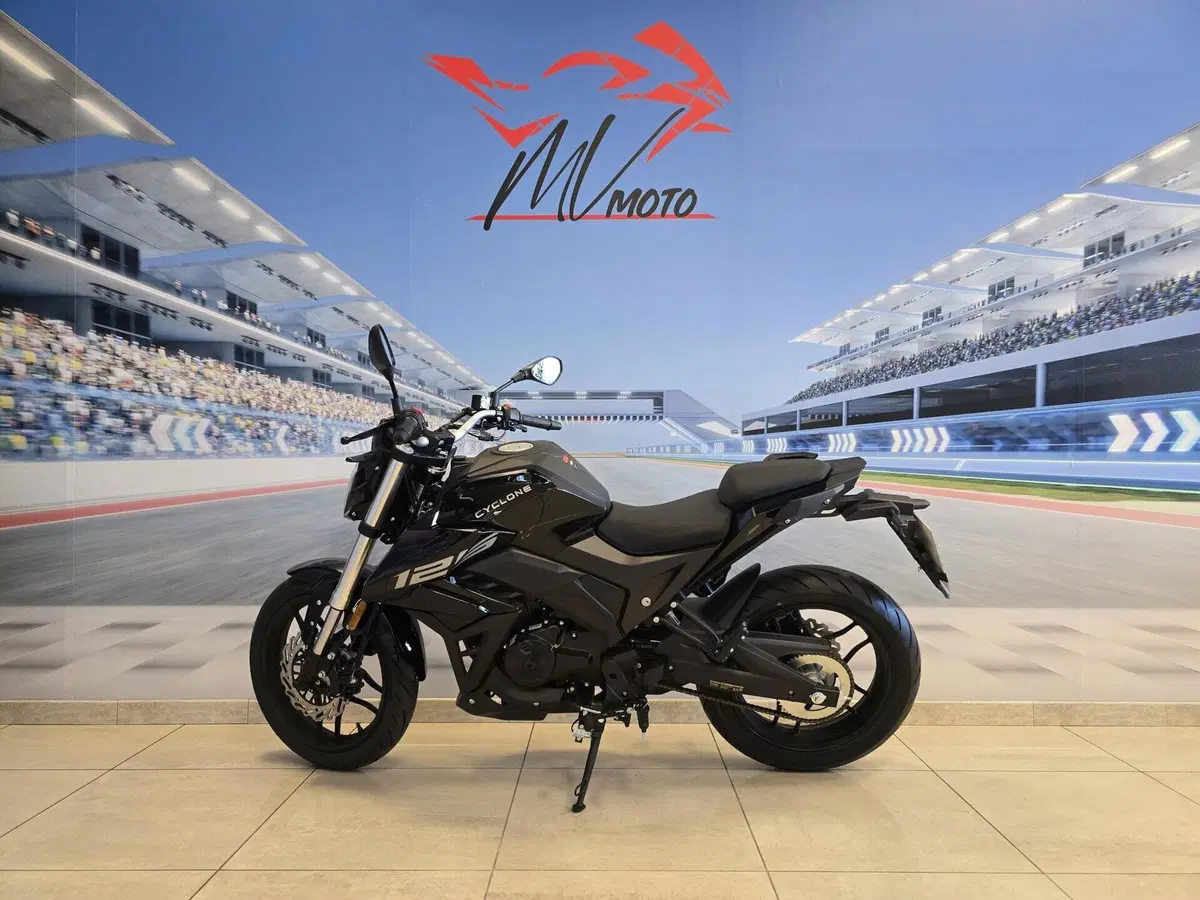 Cyclone Battlo 5S (2025 - 26) (5)