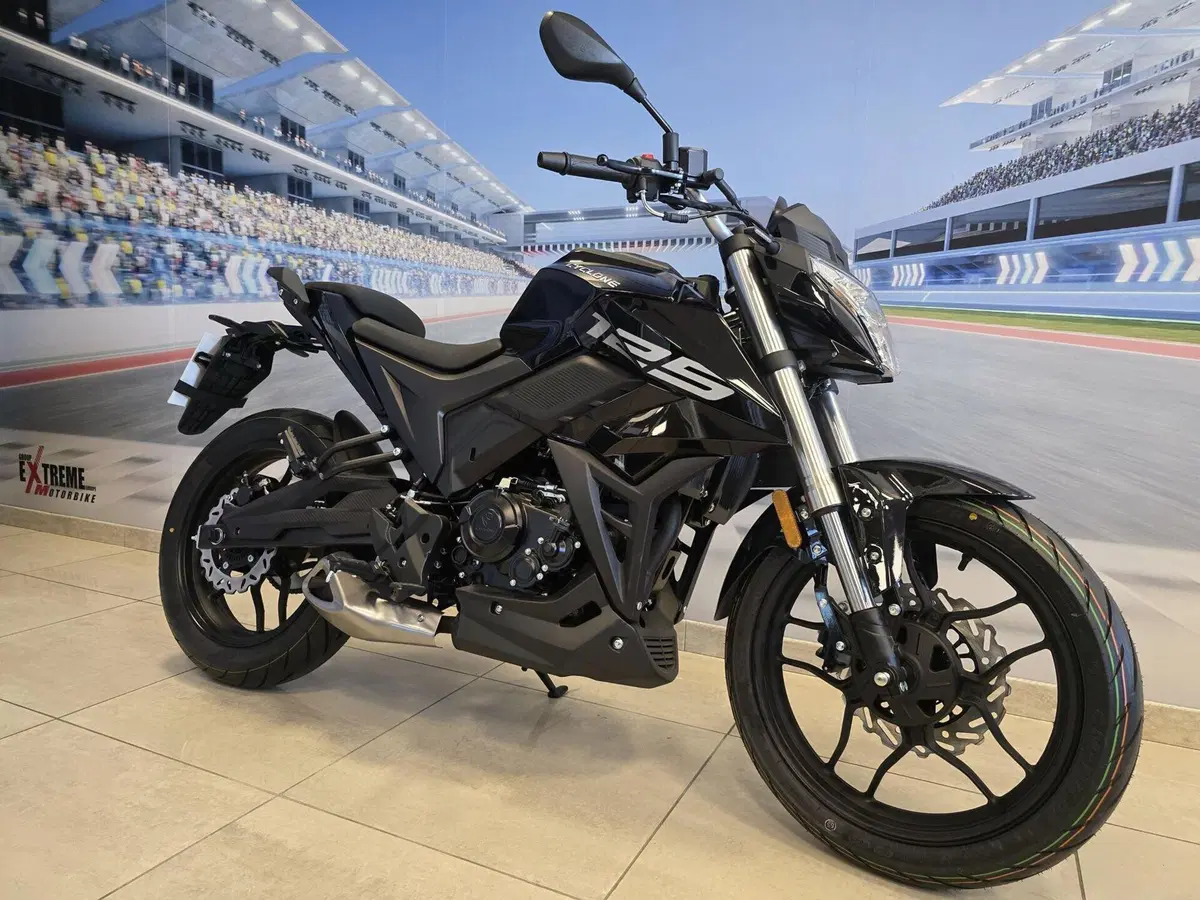 Cyclone Battlo 5S (2025 - 26) (20)