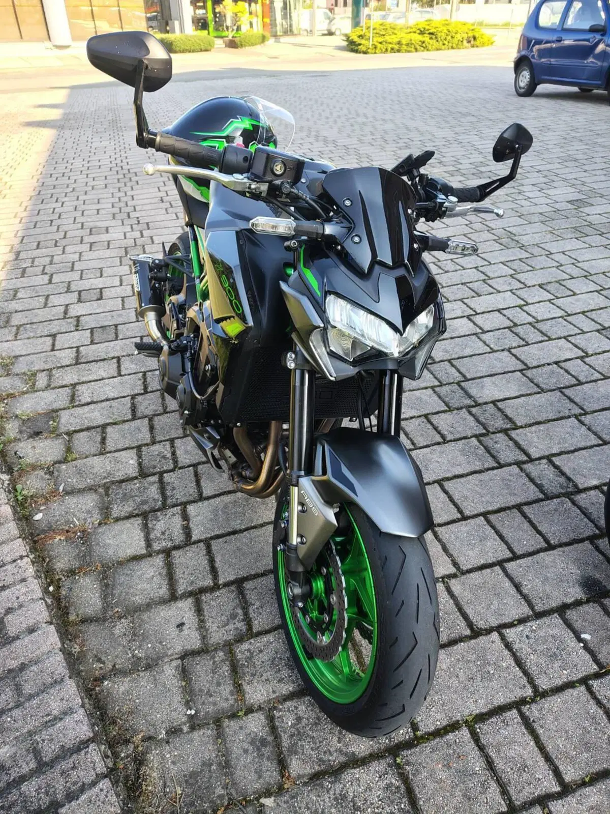 Kawasaki Z 900 (2021 - 24) (4)