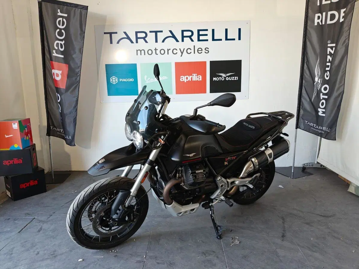 Moto Guzzi V85 TT (2021 - 23)