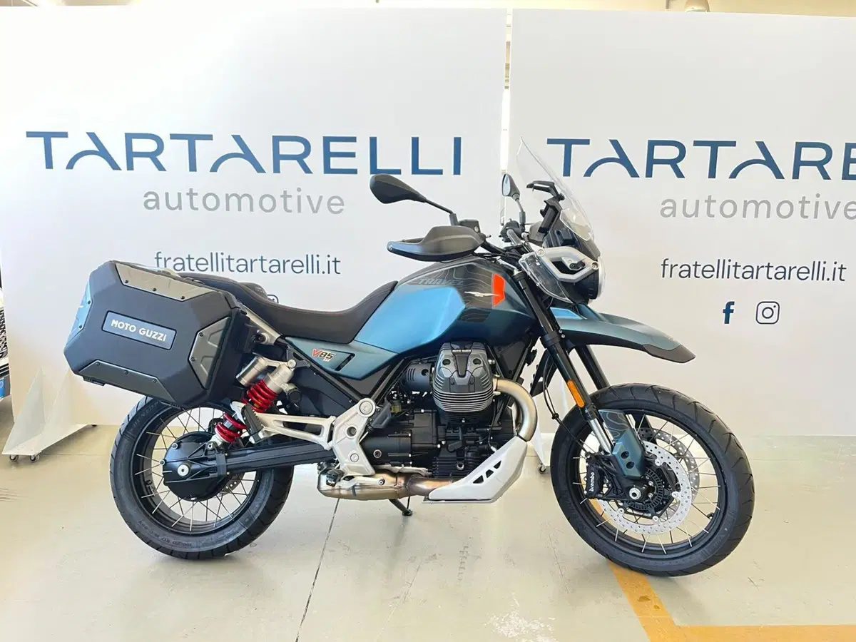 Moto Guzzi V85 TT Travel (2024 - 26) (8)