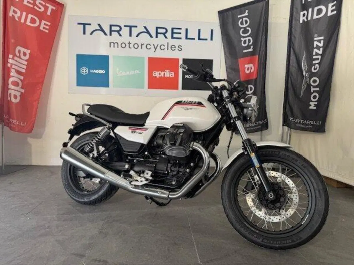 Moto Guzzi V7 Special (2025 - 26) (3)