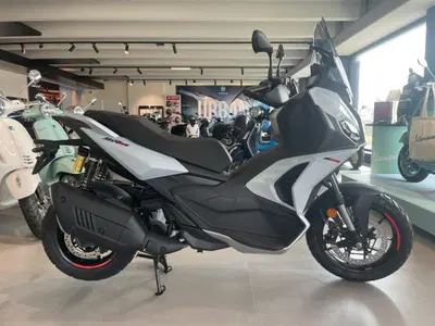 Aprilia SR GT 400 (2026) nuova