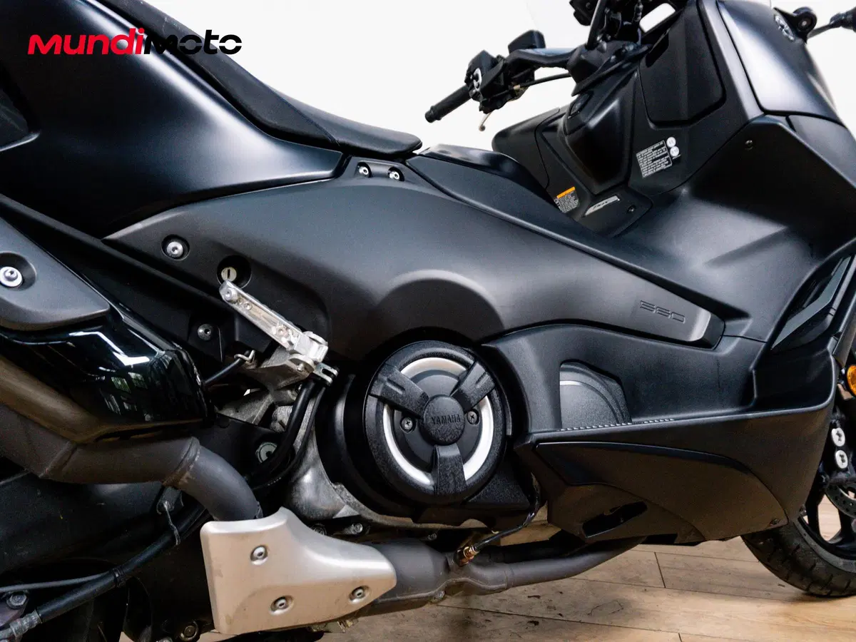 Yamaha T-Max 560 (2025 - 26) (4)