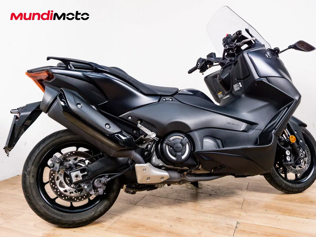 Yamaha T-Max 560 (2025 - 26) (3)