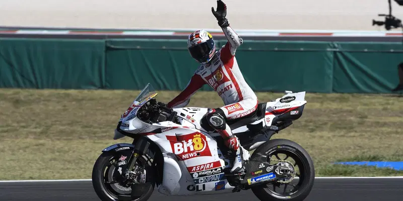Álex Márquez domenica con livrea speciale dedicata al ricordo di Marco Simoncelli