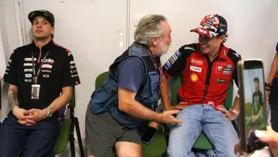 MotoGP 2026. Non sono le pagelle del GP di Misano: Marco Bezzecchi 1'29, Marc Márquez 30 e lode!