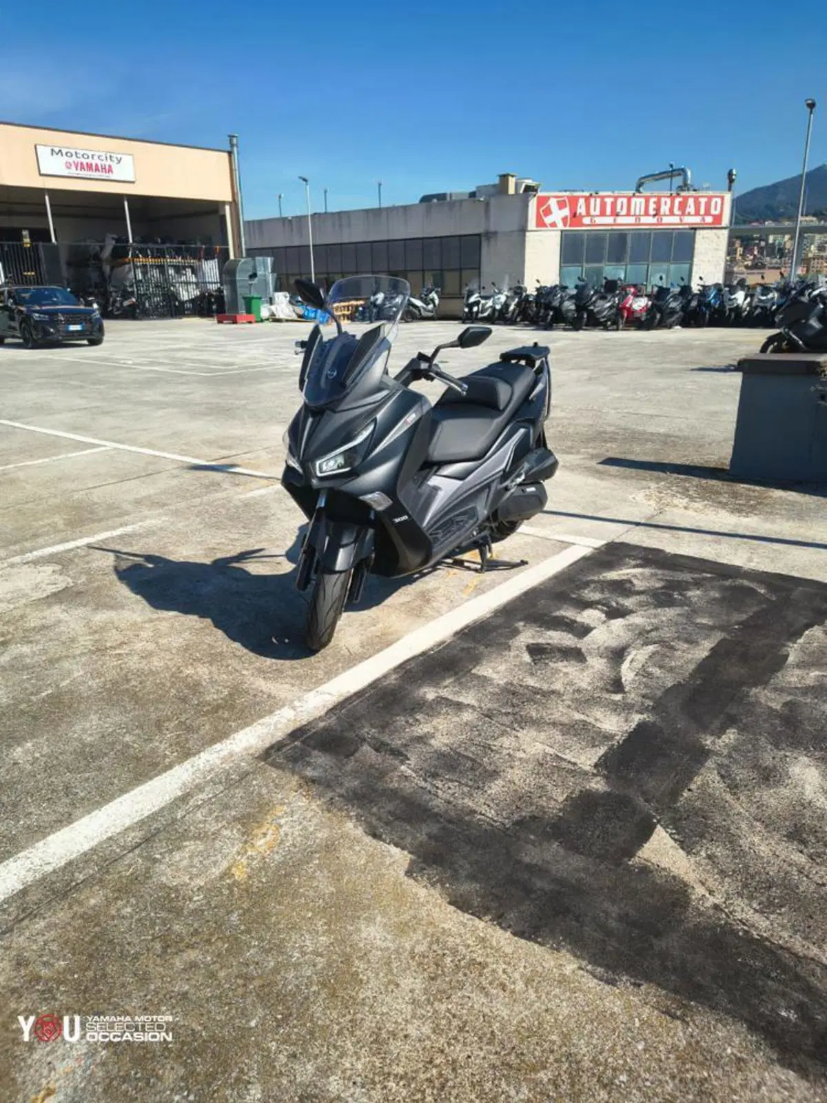Sym Joymax 300 Z+ (2021 - 24) (3)