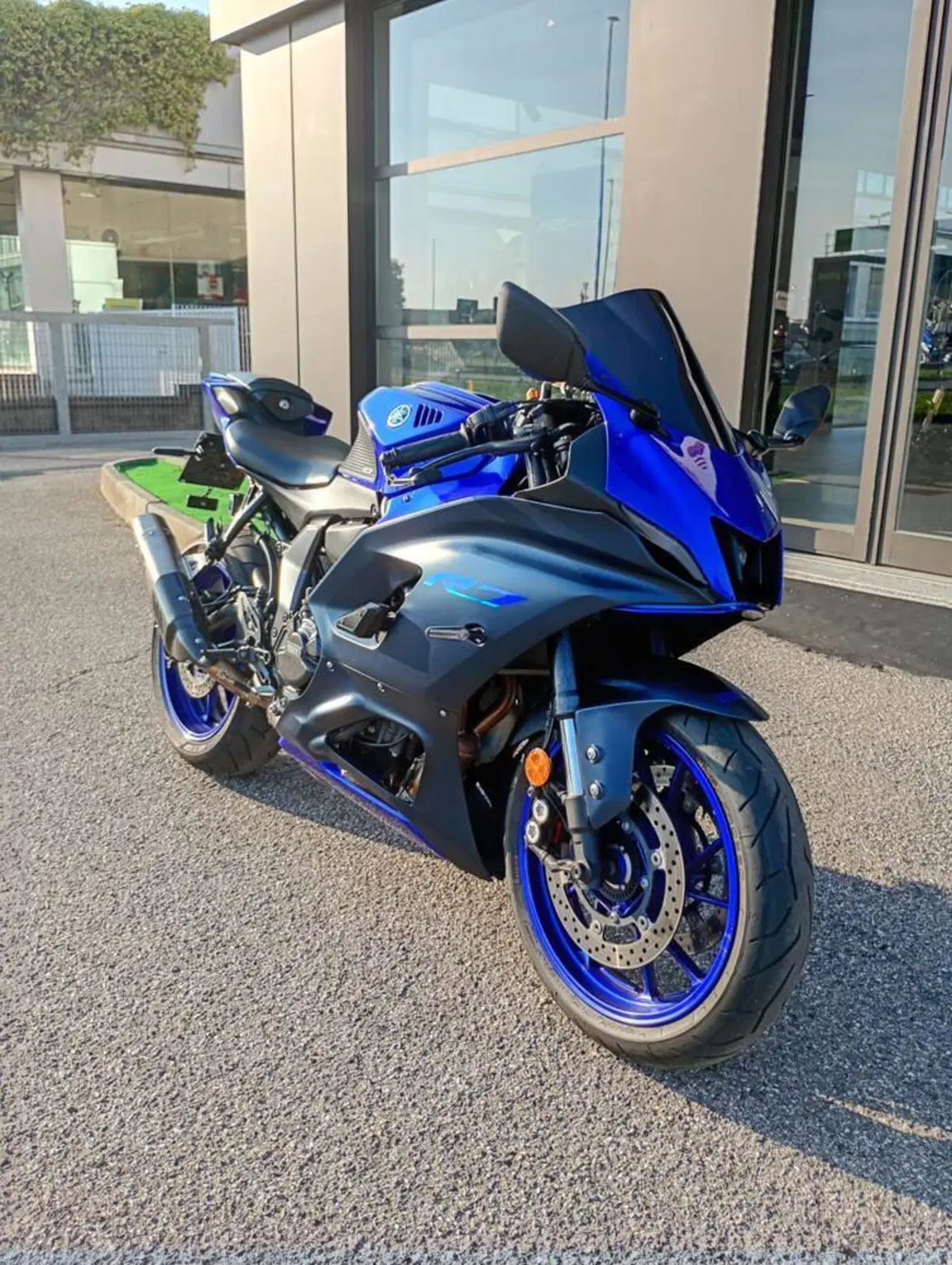 Yamaha YZF R7 (2021 - 25) (2)