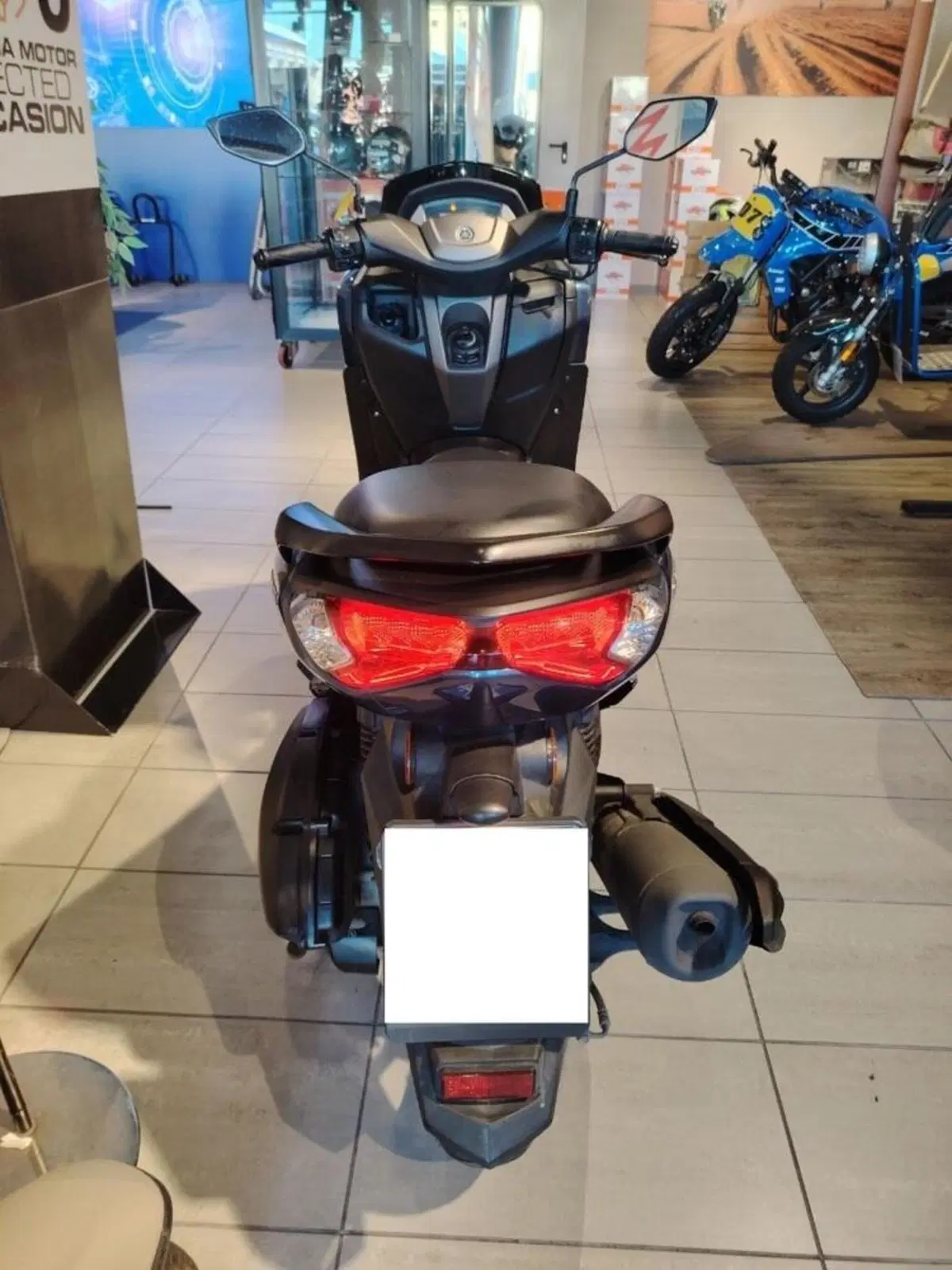 Yamaha N-Max 125 (2021 - 24) (4)