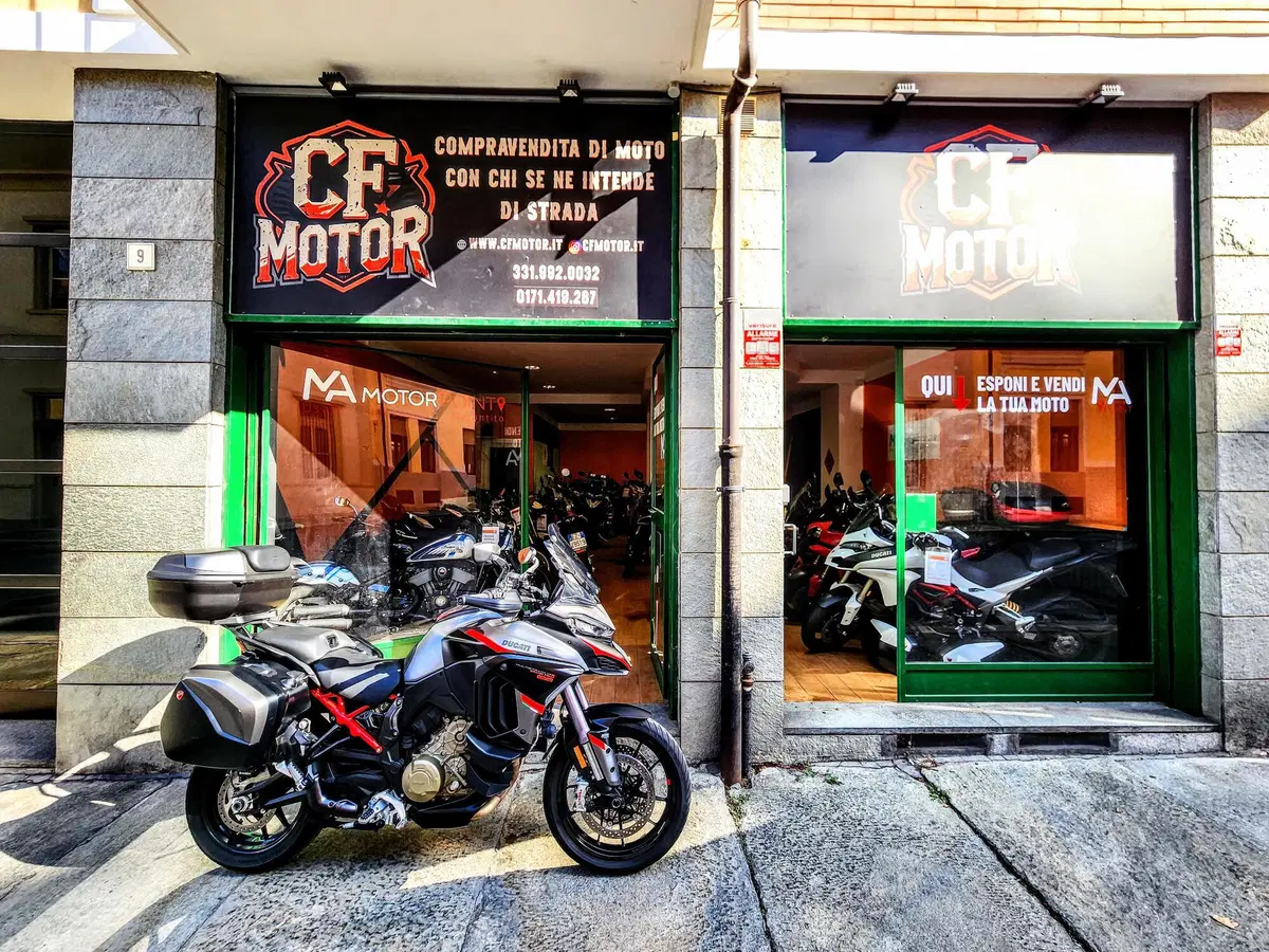 Ducati Multistrada V4 S Grand Tour (2024) (2)