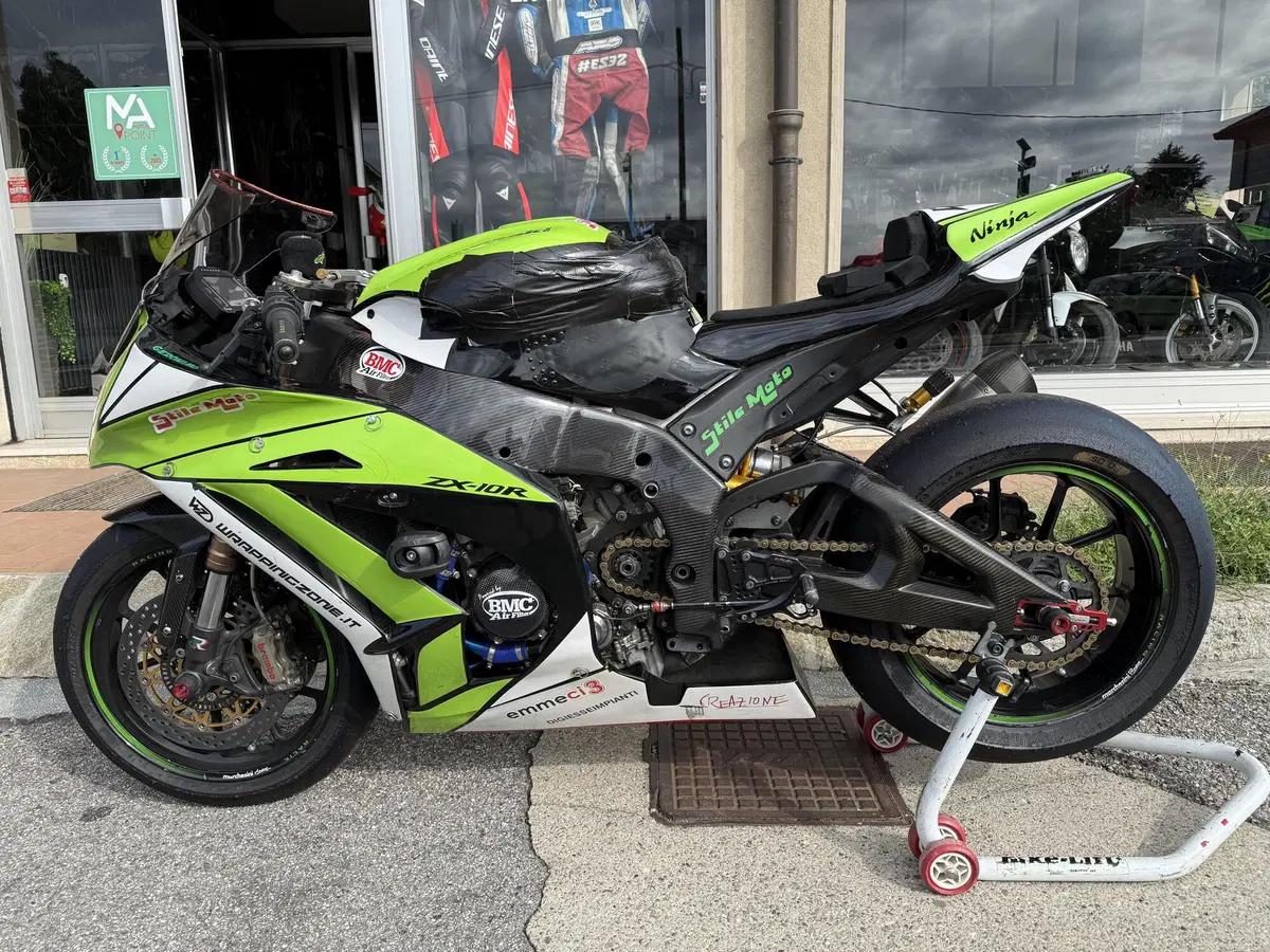 Kawasaki Ninja 1000 ZX-10R (2011 - 15) (2)