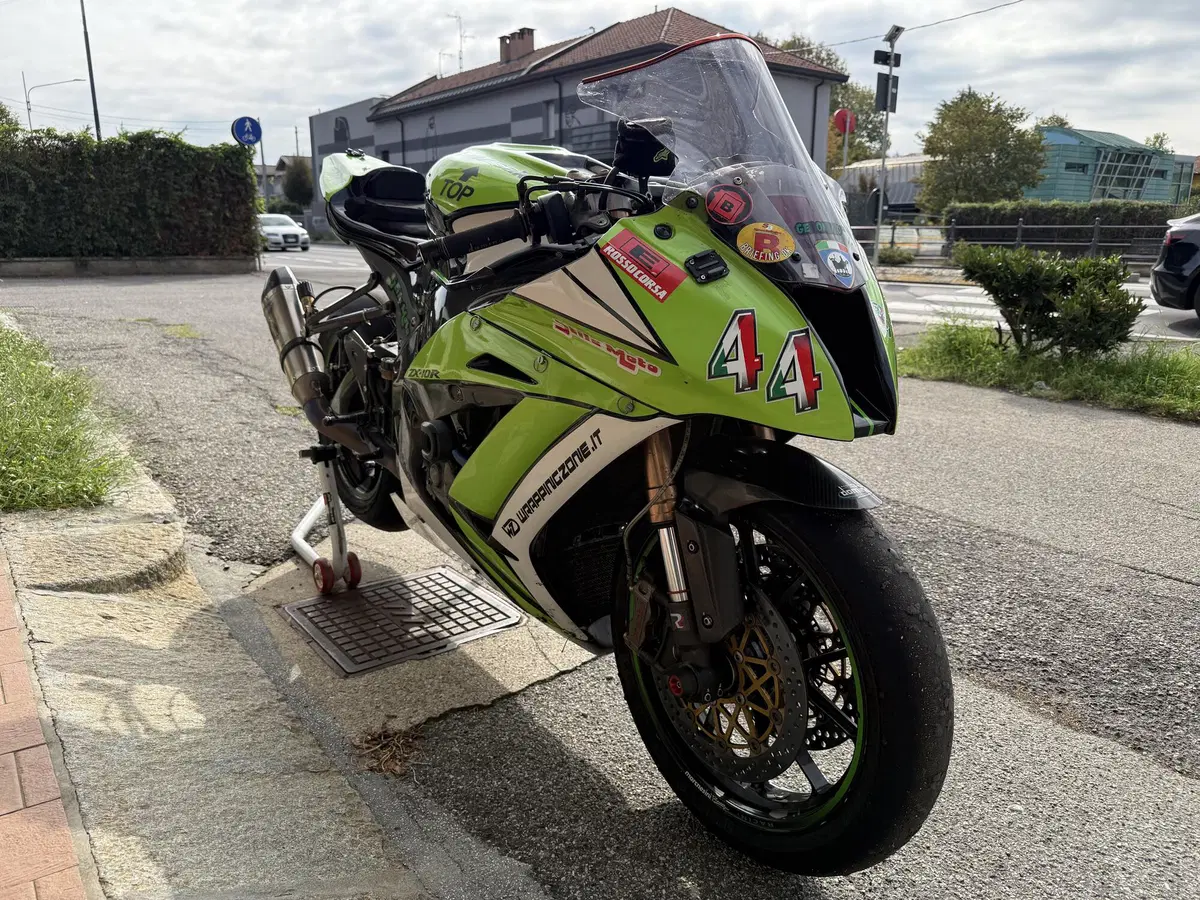 Kawasaki Ninja 1000 ZX-10R (2011 - 15) (4)