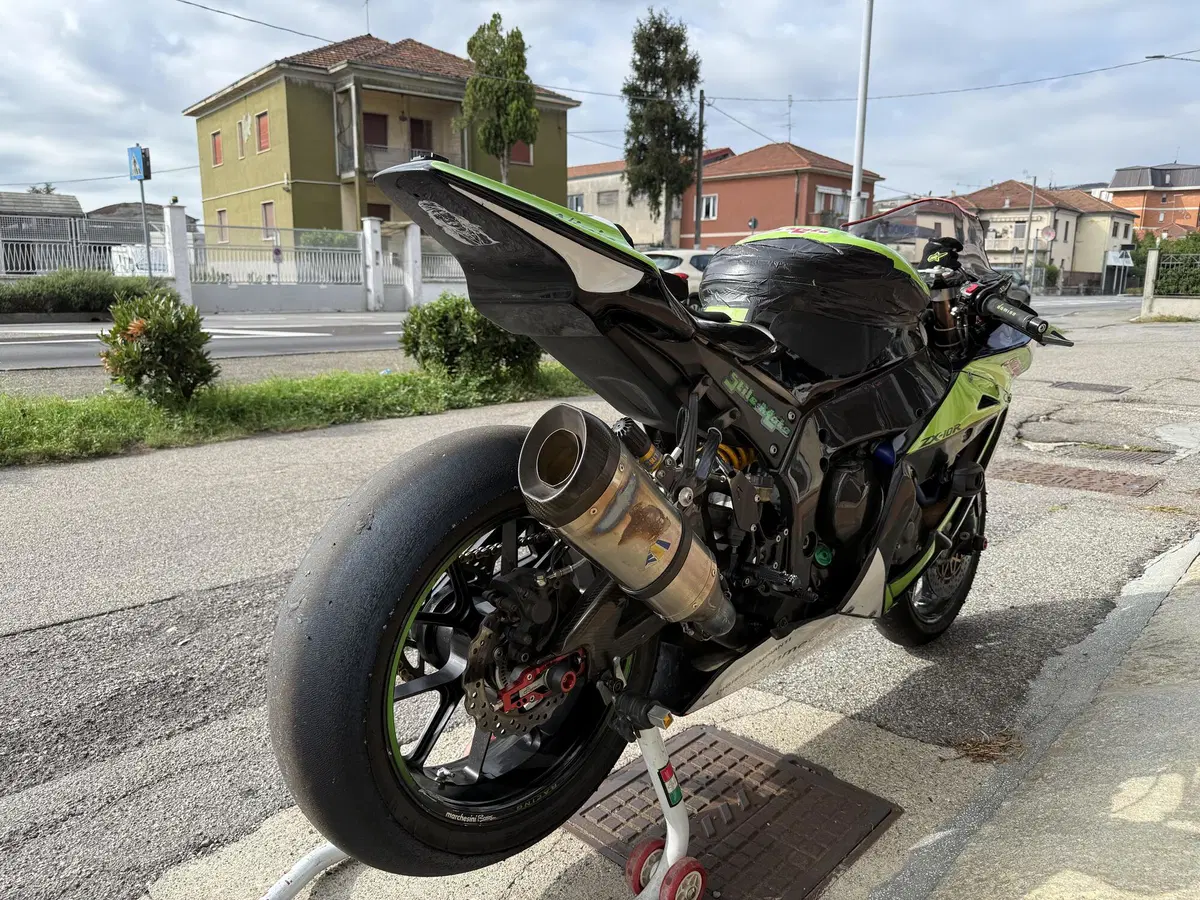 Kawasaki Ninja 1000 ZX-10R (2011 - 15) (8)