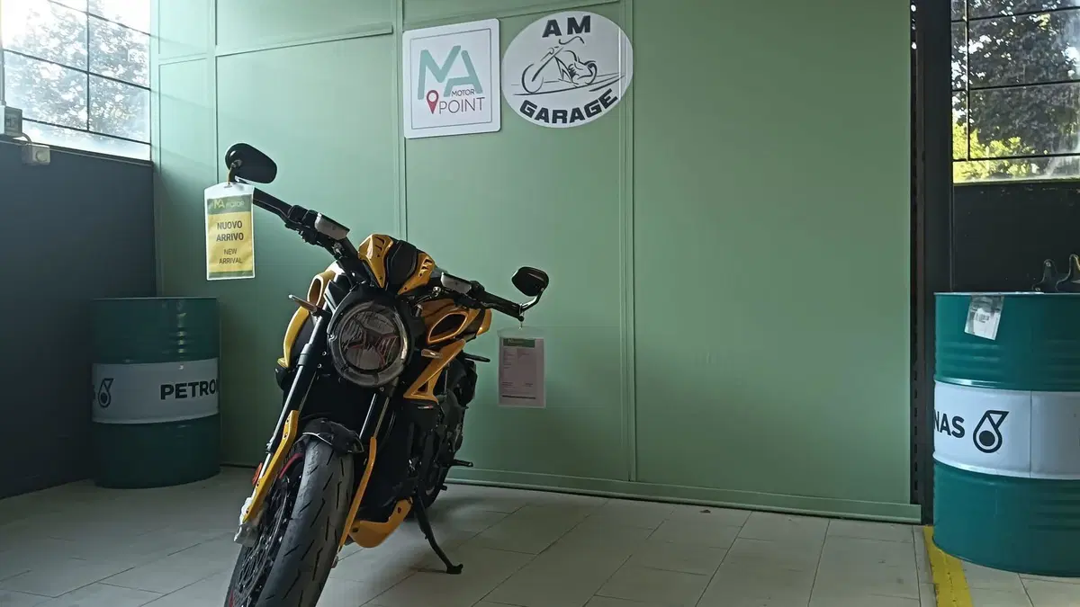 MV Agusta Dragster 800 RR (2021 - 23) (3)