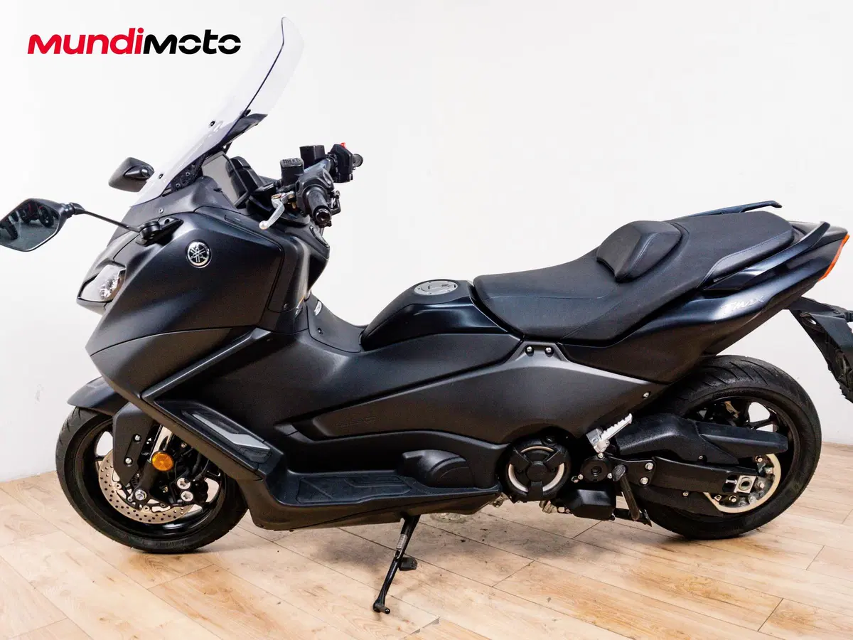 Yamaha T-Max 560 (2025 - 26) (5)