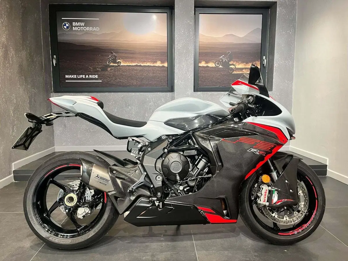MV Agusta F3 800 RR (2022 - 25) (2)