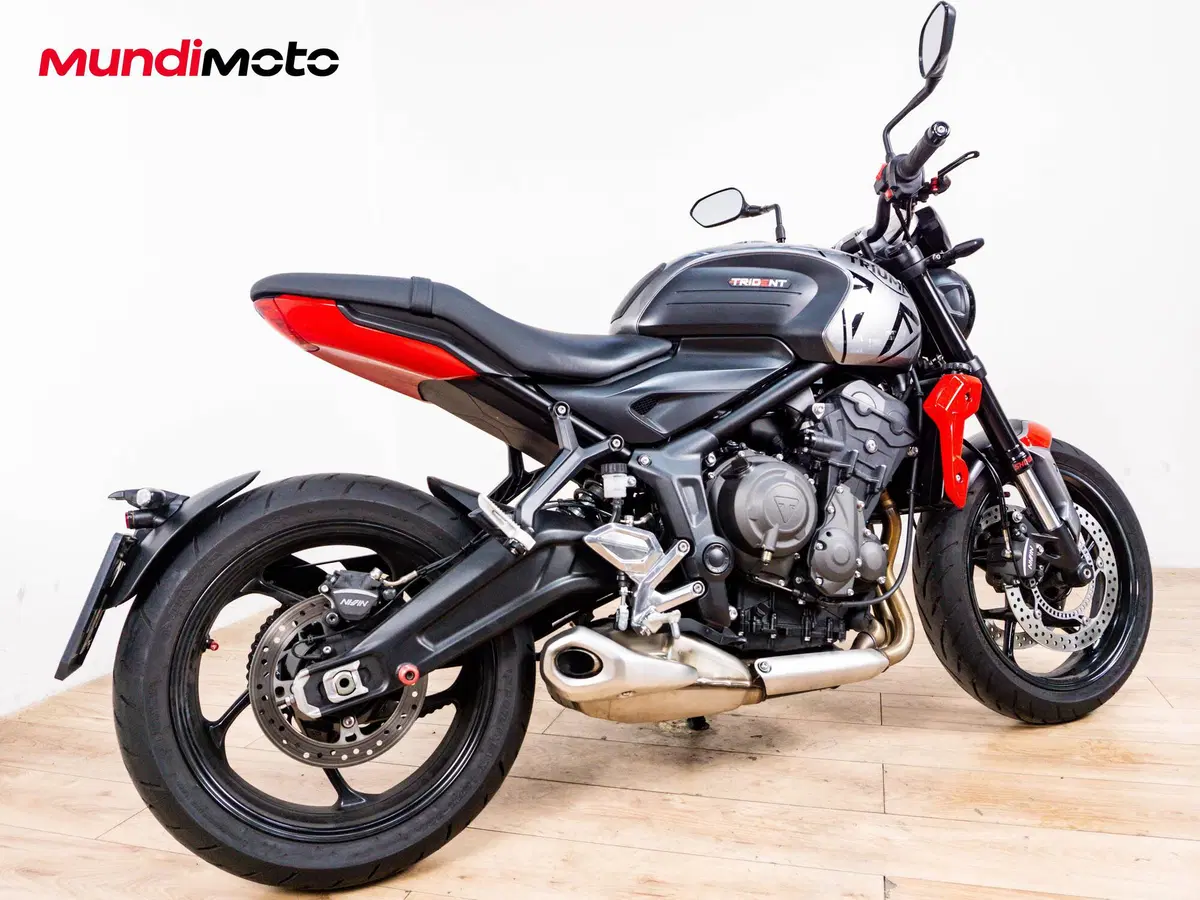 Triumph Trident 660 (2021 - 24) (3)