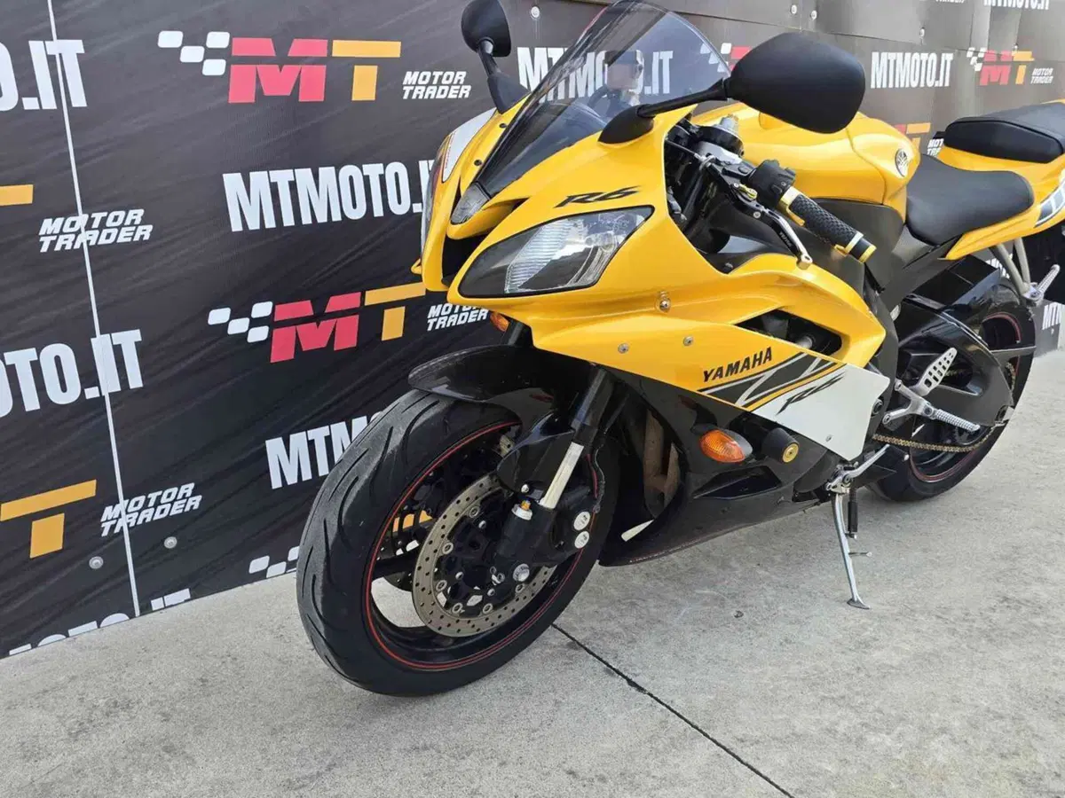 Yamaha YZF R6 (2006 - 07) (3)