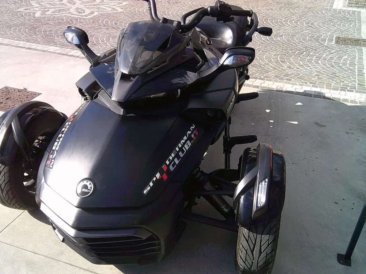 Can-Am Brp Spyder F3 (2017 - 23) (2)