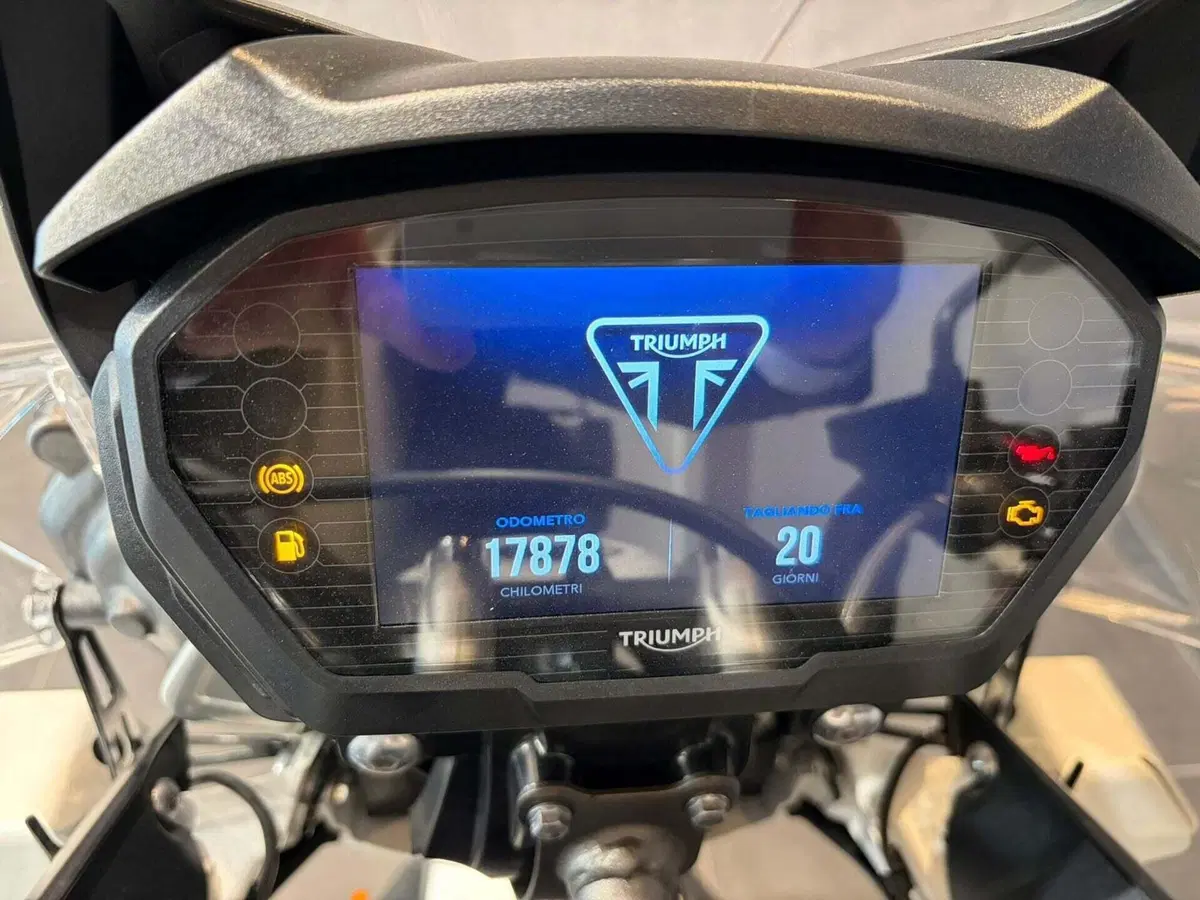 Triumph Tiger 800 XRt (2018 - 20) (12)