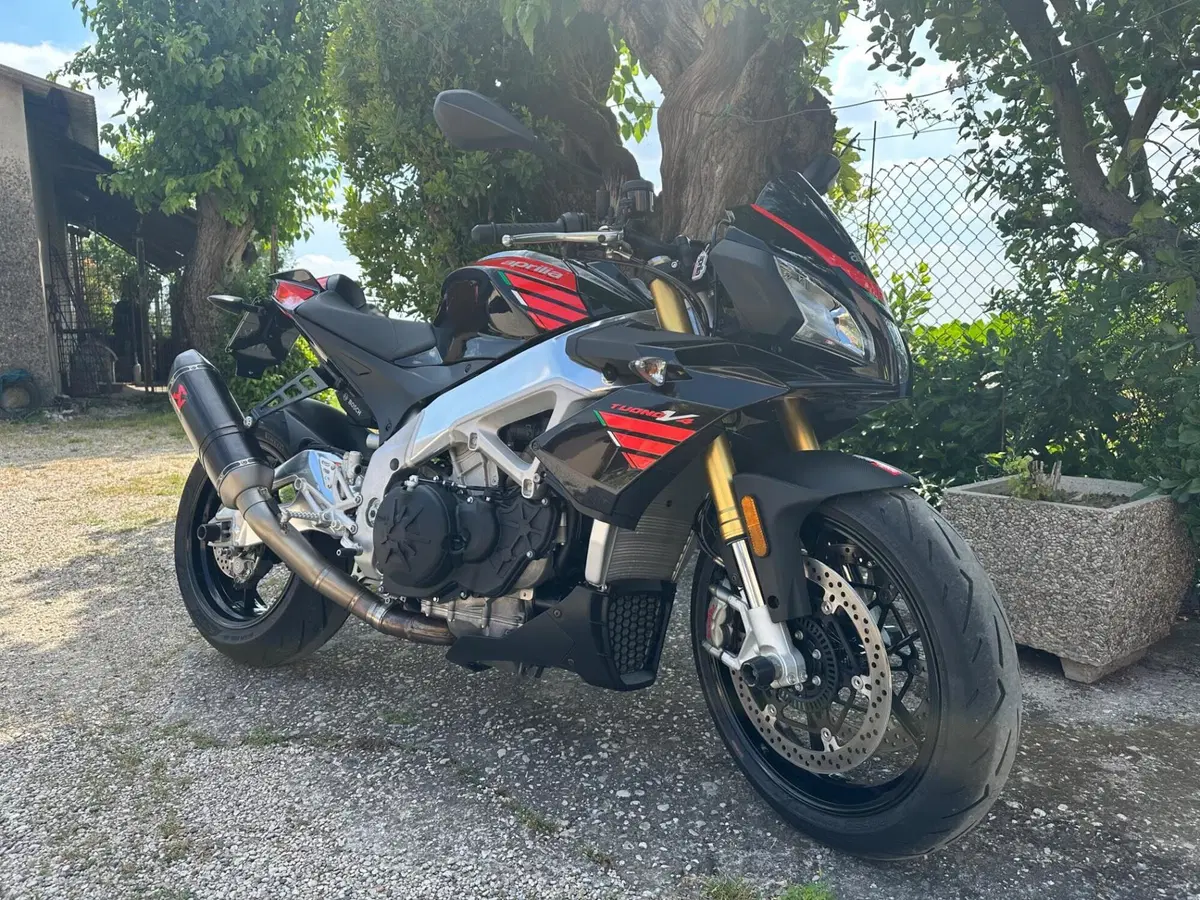 Aprilia Tuono V4 RR (2017 - 18)