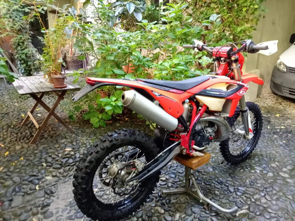 Betamotor RR 200 2T Enduro (2023) (2)