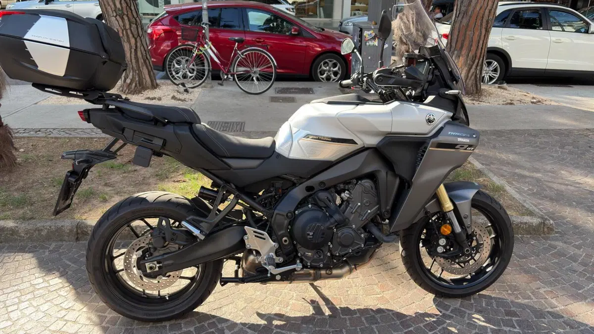 Yamaha Tracer 9 GT+ Y-AMT (2025 - 26) (2)