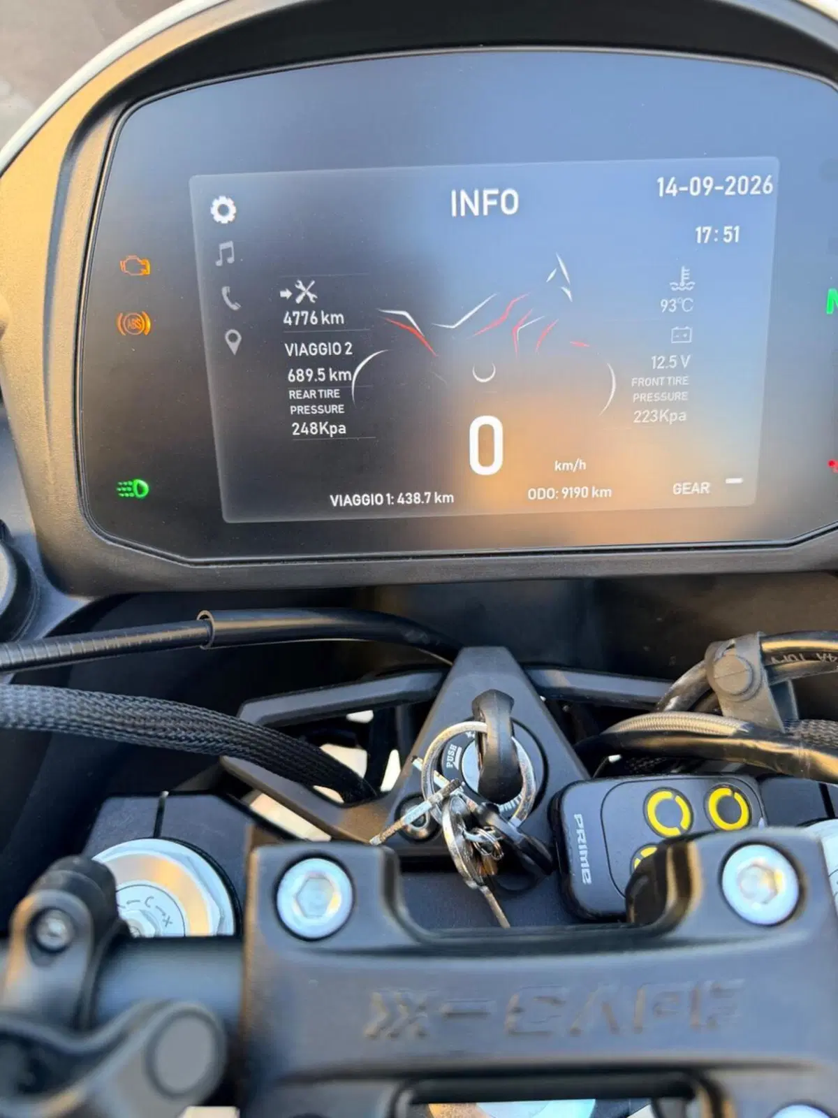 Moto Morini X-Cape 650 (2021 - 26) (7)
