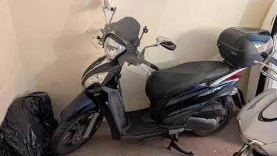 Kymco People 125i One (2021 - 25) usata