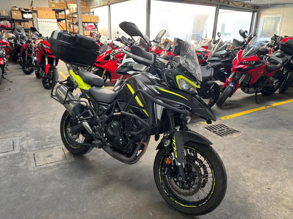 Benelli TRK 702X (2023 - 25) (2)