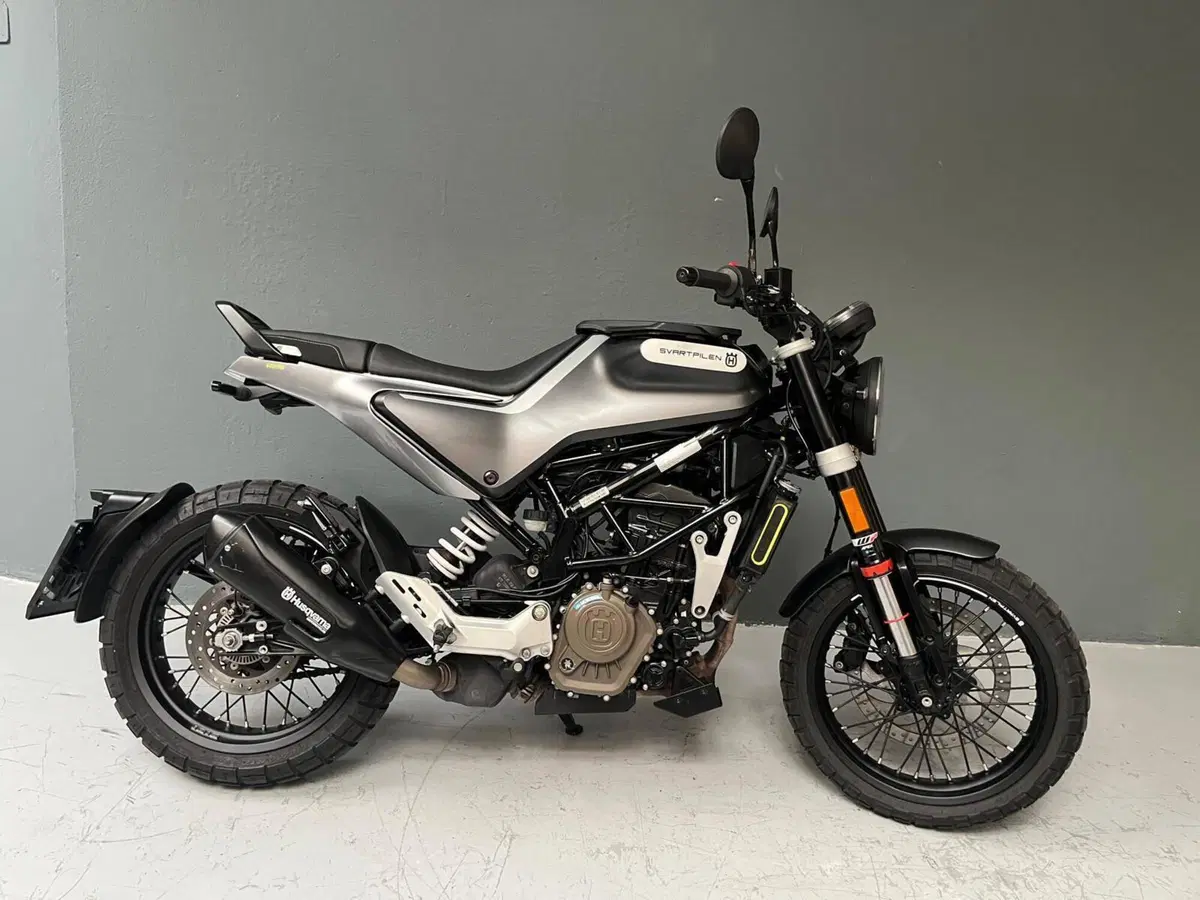 Husqvarna Svartpilen 125 (2021 - 23)
