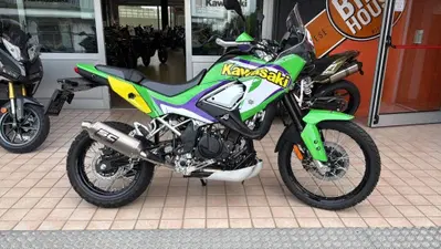 Kawasaki KLE 500 SE (2026) nuova