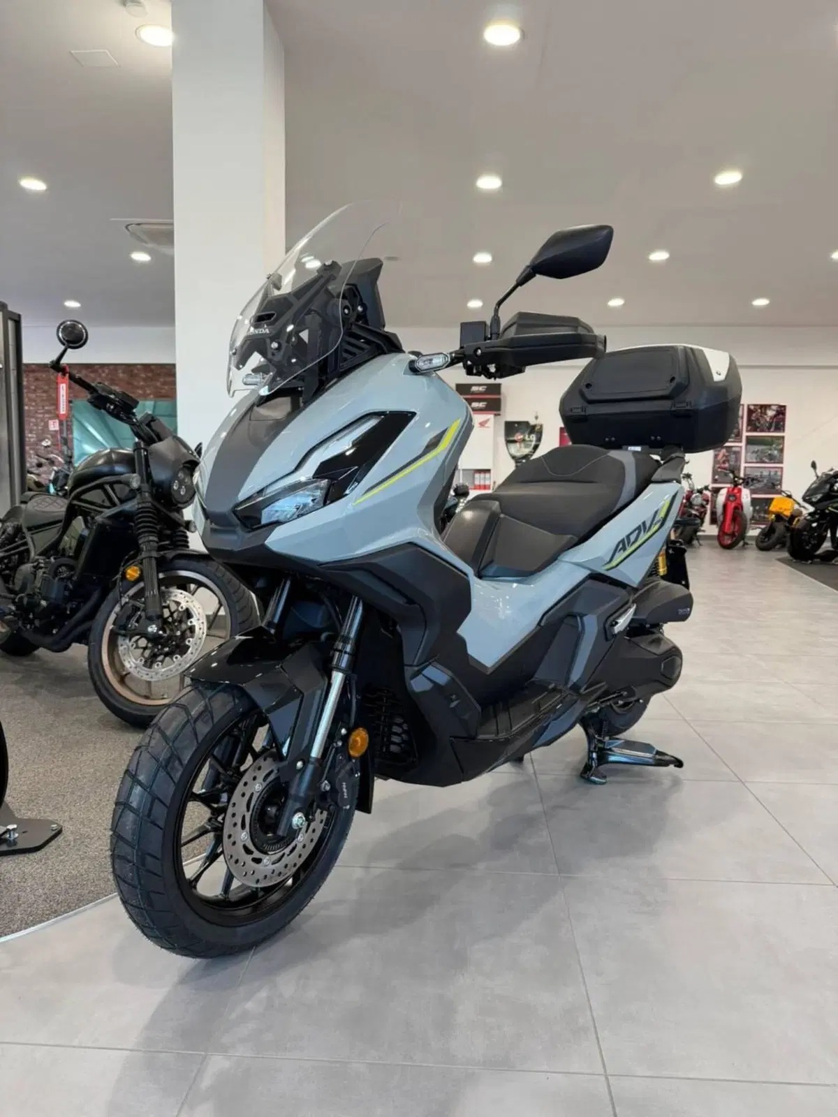 Honda ADV 350 (2025 - 26)