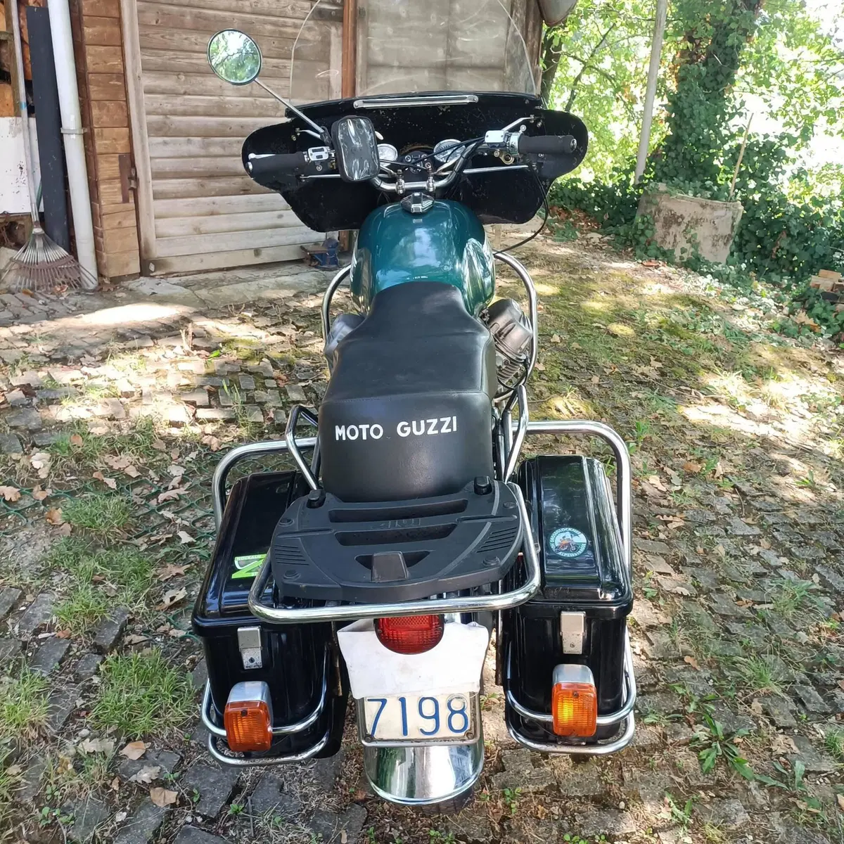 Moto Guzzi 850 GT (5)