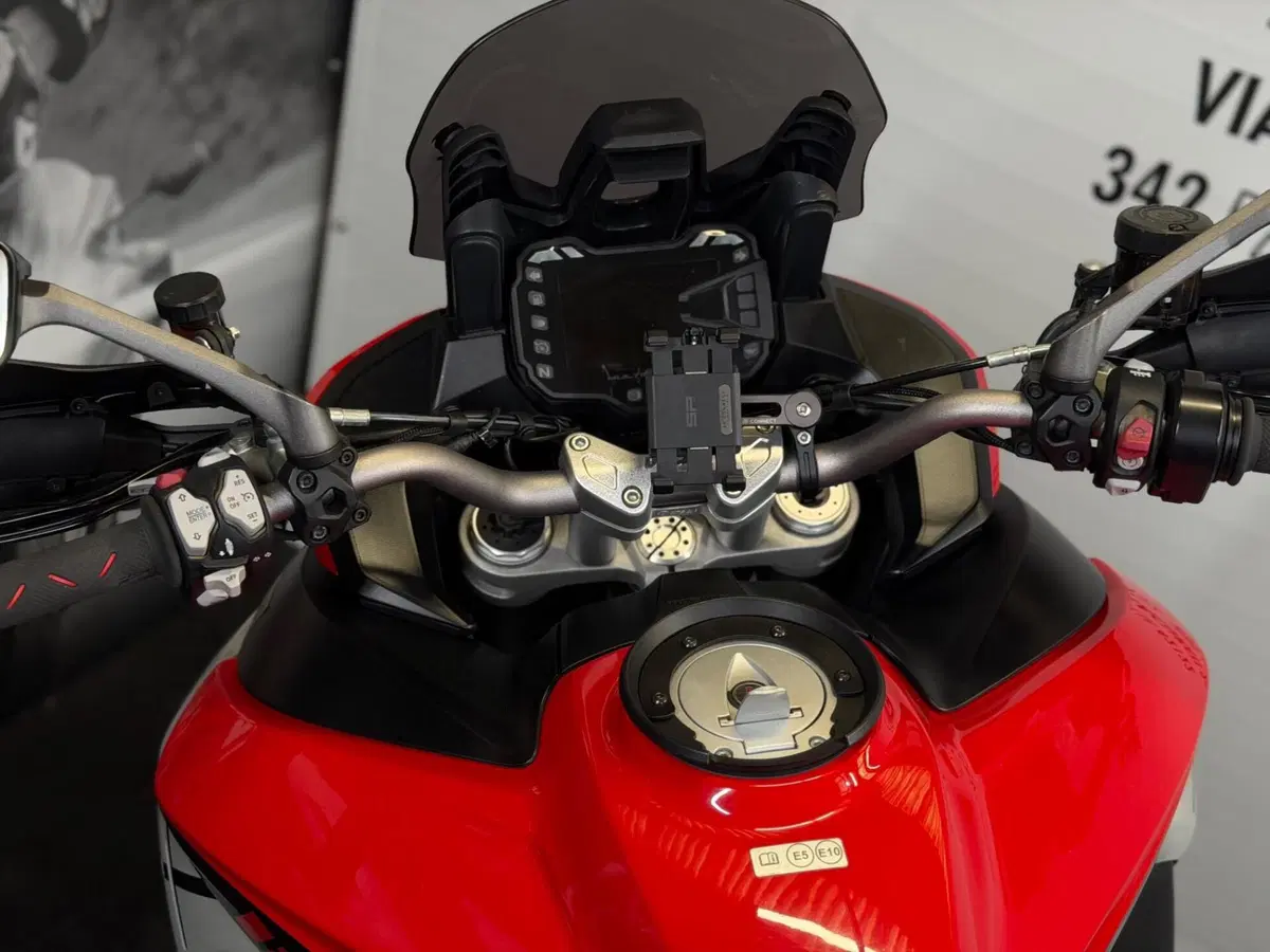 Ducati Multistrada 1260 Enduro (2019 - 21) (14)