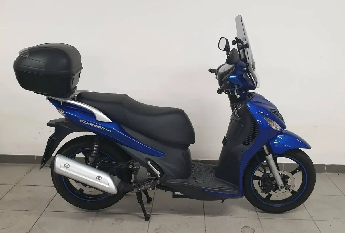 Suzuki SIXteen 150 (2007 - 14) (2)