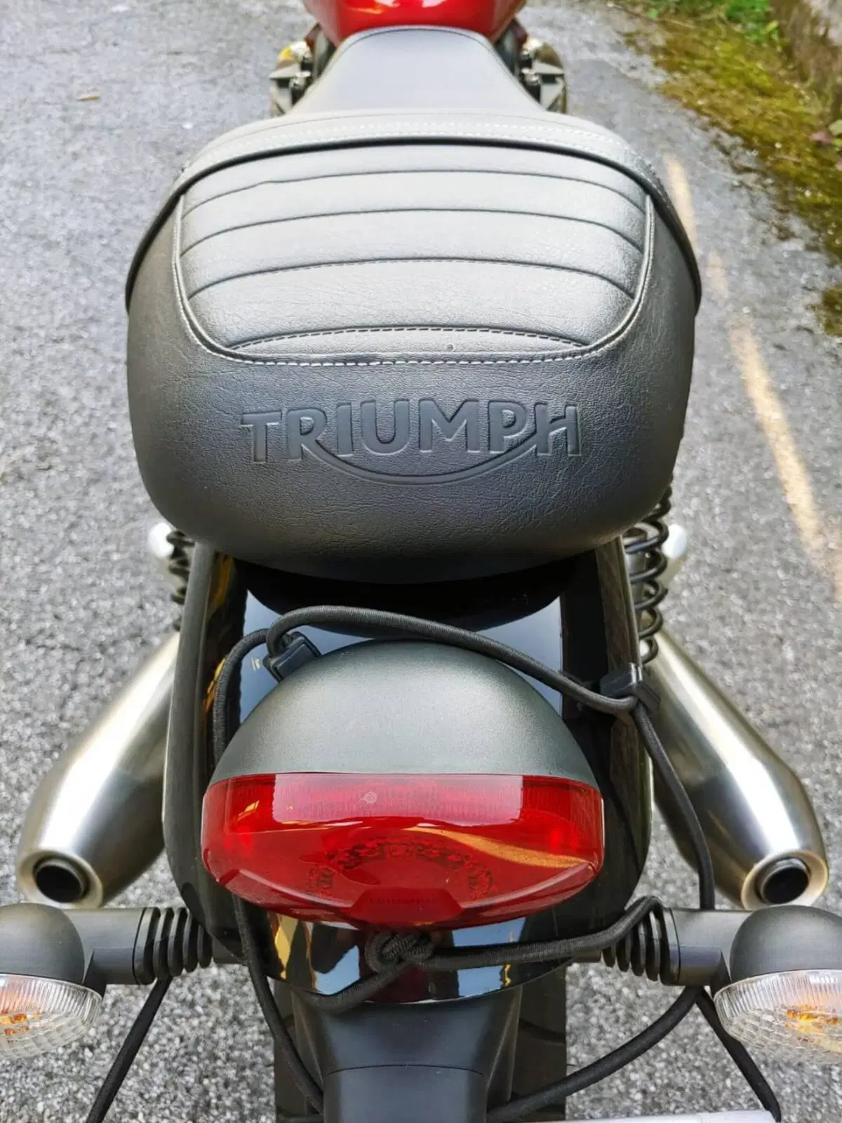 Triumph Street Twin 900 (2017 - 18) (16)